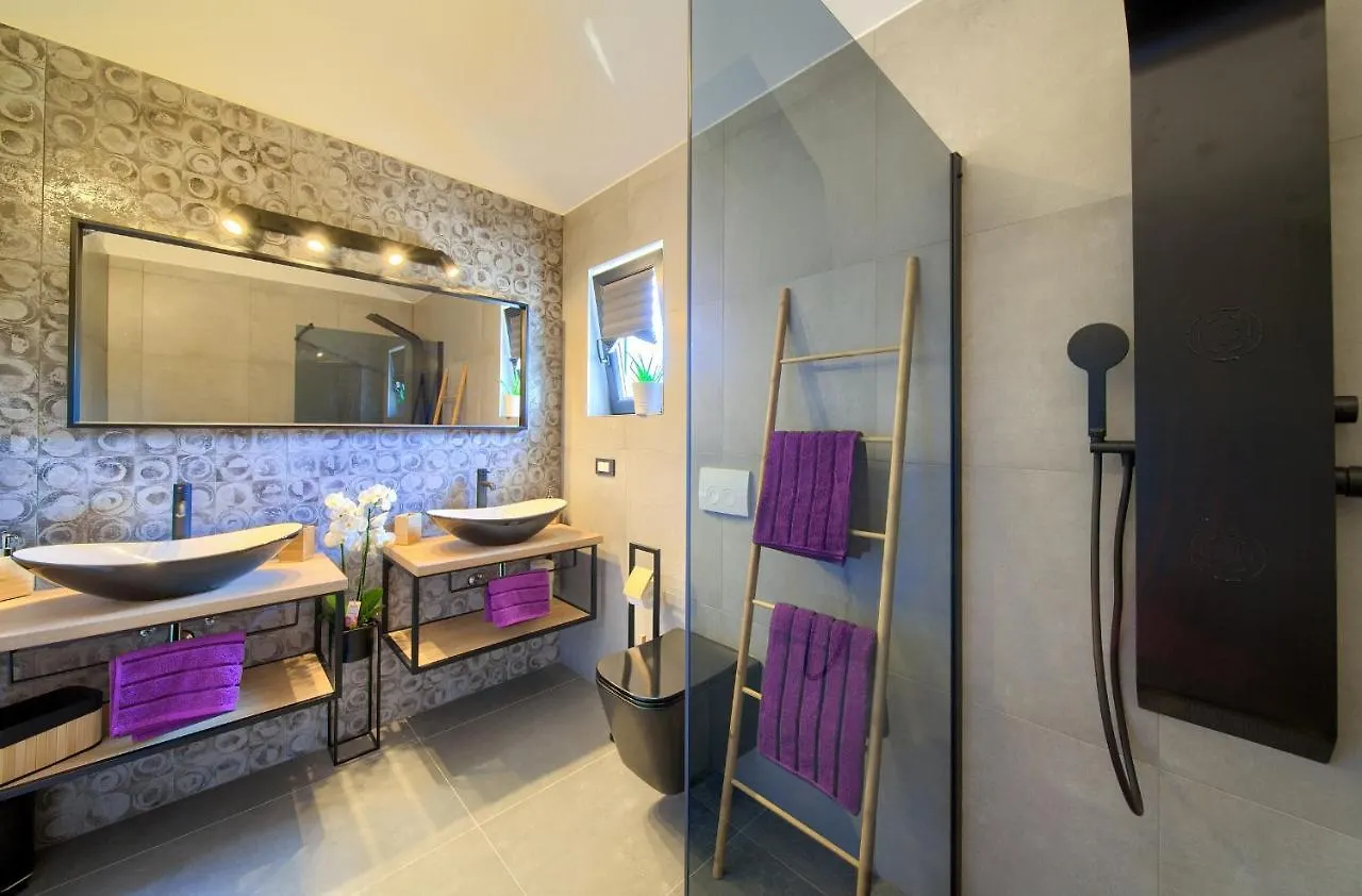Holiday House Villa Lucija Linardići كرواتيا